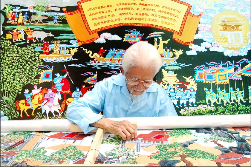 Sản phẩm thêu ren lại làng Văn Lân, huyện Hoa Lư, Ninh Bình.