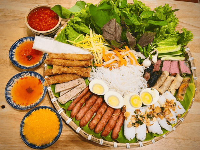 Nem nướng - Quán Của Má