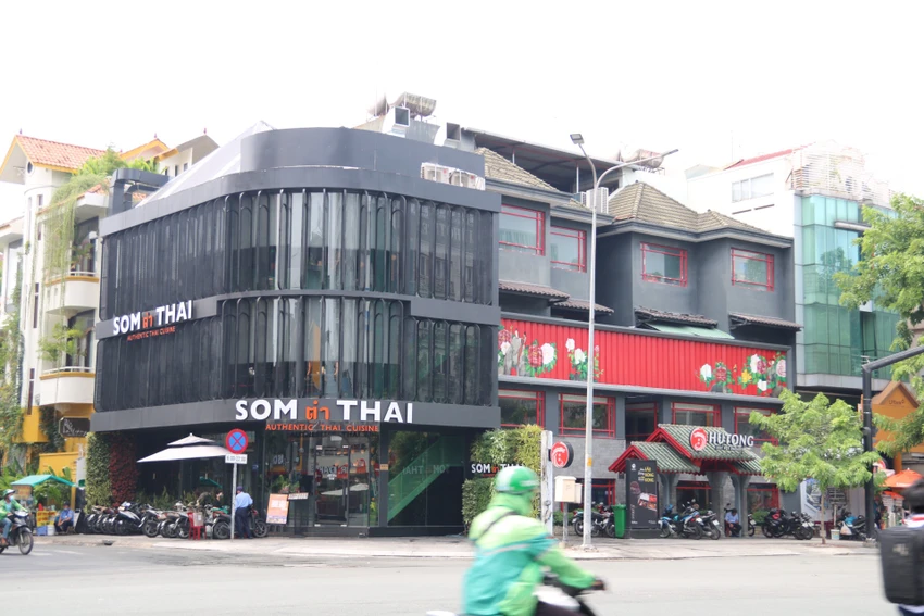 Các thương hiệu F&B lớn của nước ngoài cũng đổ về đây.