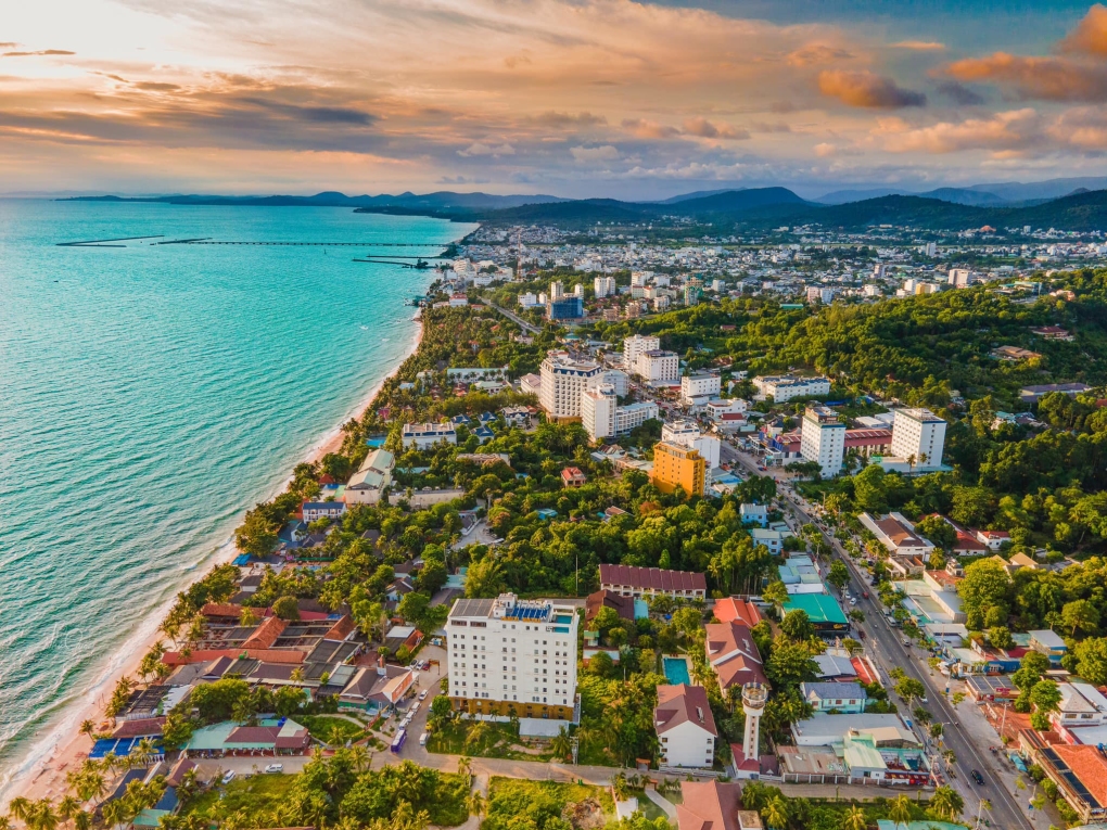 Góc phố giáp biển ở phường Dương Đông (Phú Quốc) hồi tháng 7