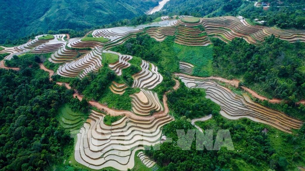 “Du lịch Hà Giang” lọt top 10 địa điểm có xu hướng tìm kiếm nổi bật trên Google năm 2023.