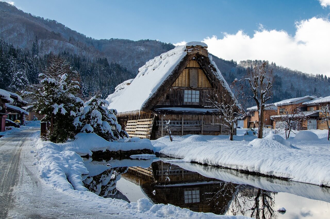 Ngôi làng lịch sử Shirakawa-go