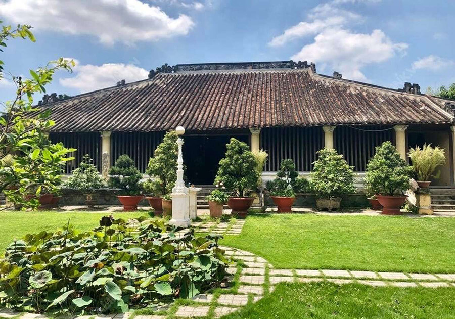 Khu sinh thái Nhà Xưa.