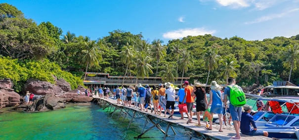 Hành trình lấy lại niềm tin