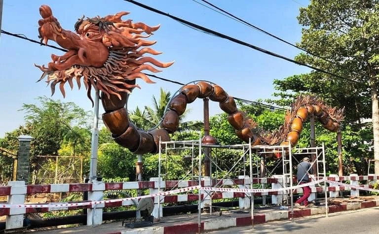 Rồng lu "độc lạ Bình Dương" đang trong giai đoạn hoàn thiện và nhiều người trông chờ vào phiên bản hoàn chỉnh