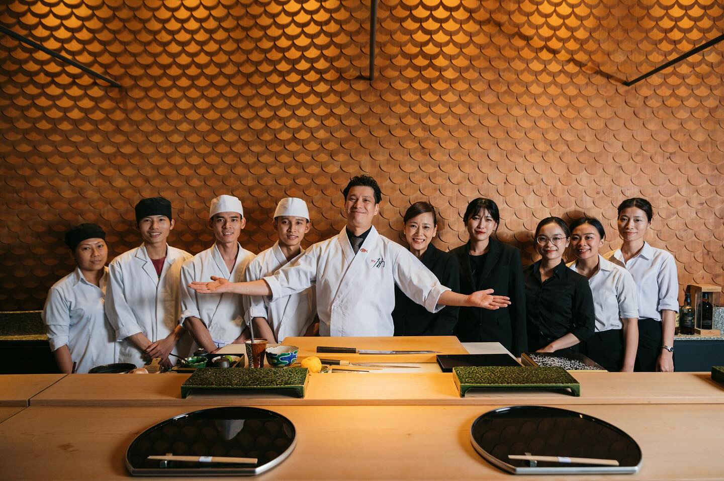 Sushi Rei nổi tiếng với chất lượng nguyên liệu tươi ngon và cách chế biến tinh tế.
