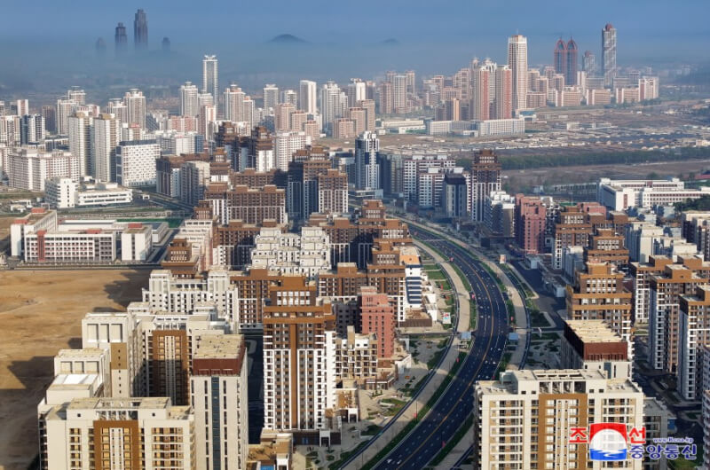 Hình ảnh quận Hwasong, Bình Nhưỡng ngày 16.4.2024 được KCNA đăng tải
