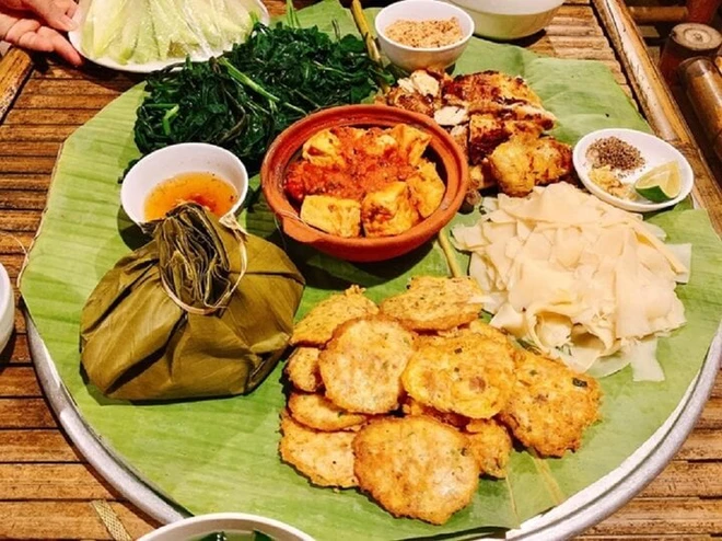 Bản Sưng Đà Bắc - bức tranh thiên nhiên đẹp đến nao lòng - Ảnh 9. Bản Sưng Đà Bắc - bức tranh thiên nhiên đẹp đến nao lòng - Ảnh 9.