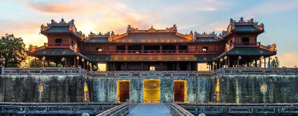 Vẽ đẹp thời gian của Cố Đô Huế