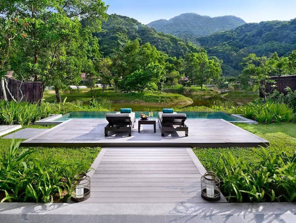 Tận hưởng không gian xanh tại Vịnh Lăng Cô