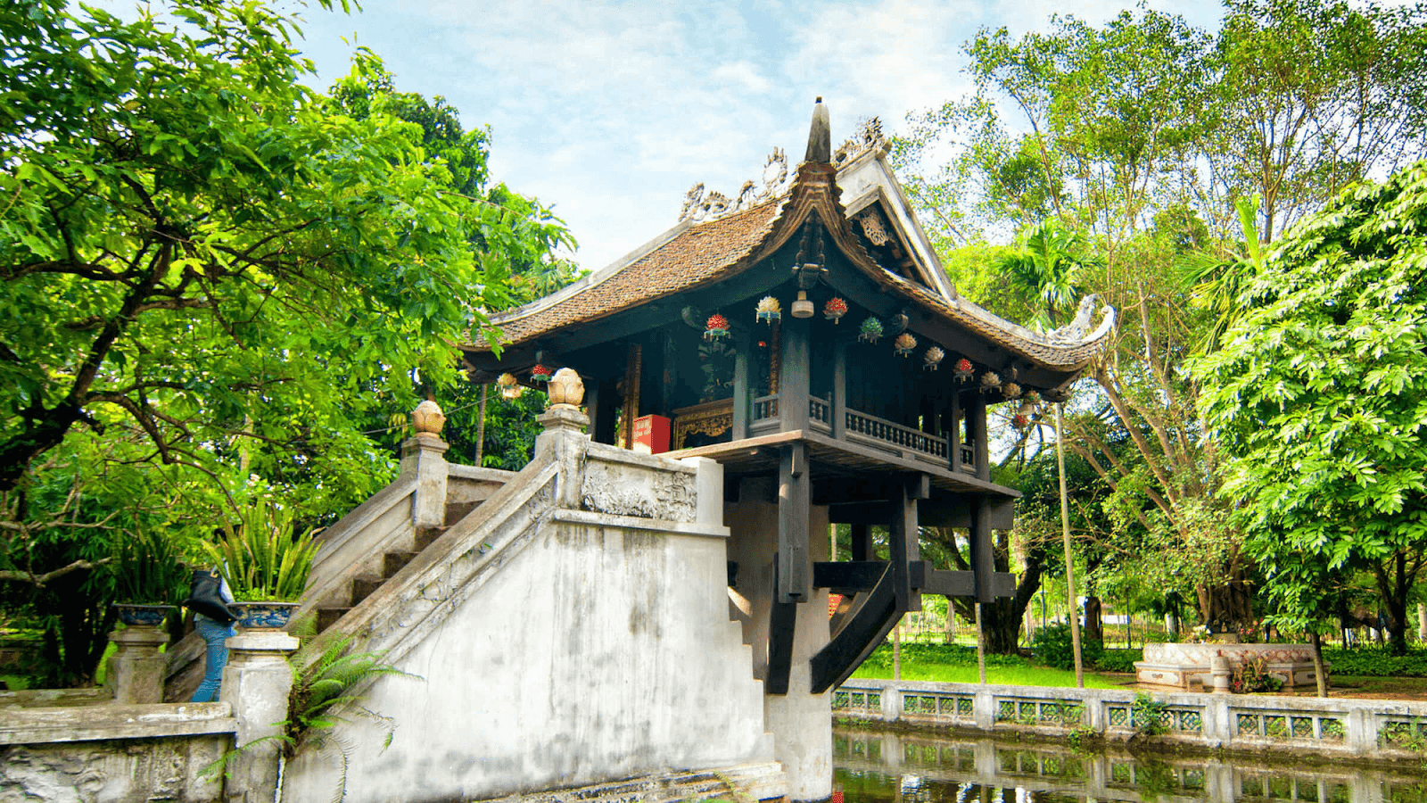 Kiến trúc độc đáo hình bông sen.
