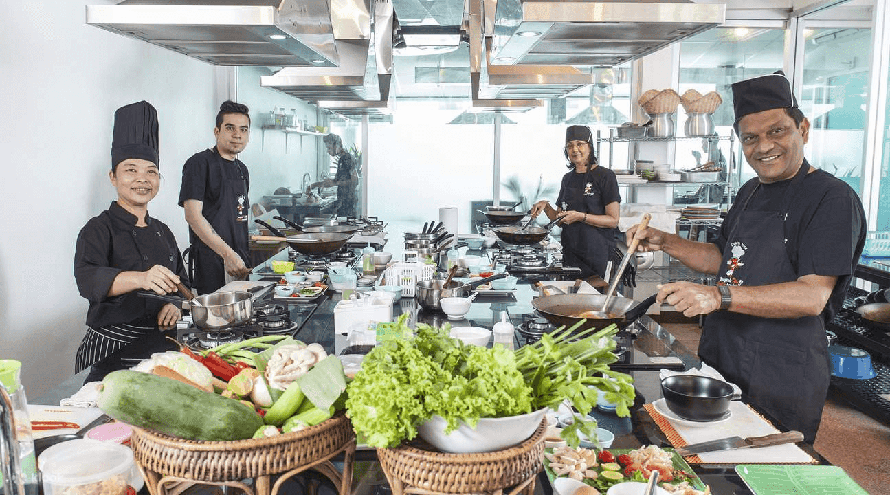 Hình ảnh lớp học nấu ăn hoàng gia