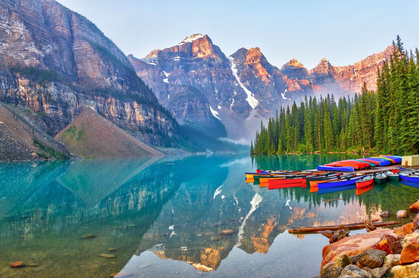 Nếu có cơ hội du lịch Canada, đừng bỏ lỡ 10 địa điểm du lịch Canada nổi tiếng toàn cầu mà Vietnam Travel Group gợi ý dưới đây.