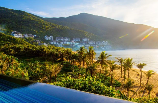 Intercontinental Danang Sun Peninsula Resort.